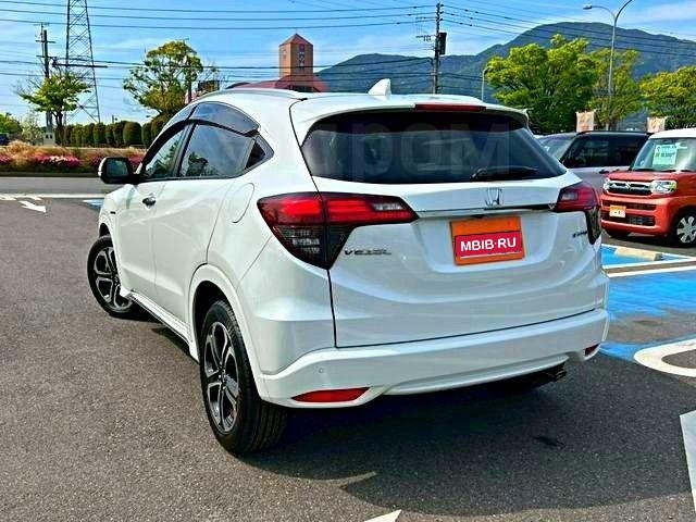 Honda Vezel, 2021 год, 1 275 000 рублей, 11 фотография