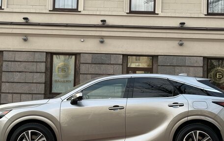 Lexus RX IV рестайлинг, 2025 год, 7 950 000 рублей, 3 фотография