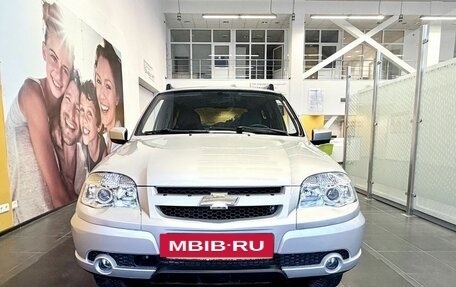 Chevrolet Niva I рестайлинг, 2016 год, 579 000 рублей, 2 фотография