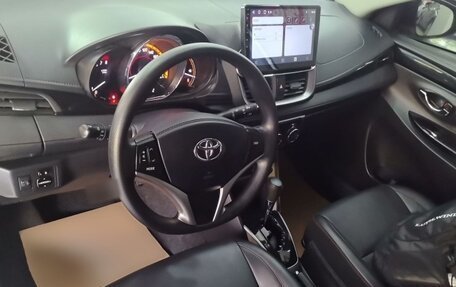 Toyota Yaris XP150 рестайлинг, 2022 год, 1 056 325 рублей, 9 фотография