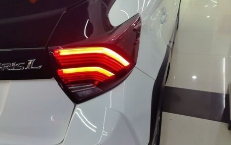 Toyota Yaris XP150 рестайлинг, 2022 год, 1 056 325 рублей, 7 фотография