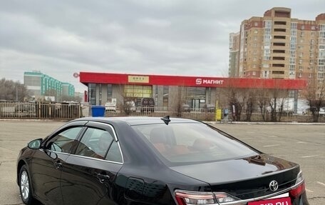 Toyota Camry, 2018 год, 1 990 000 рублей, 8 фотография