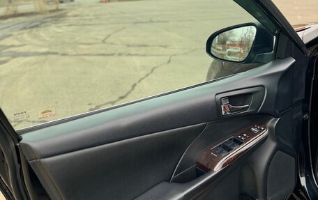 Toyota Camry, 2018 год, 1 990 000 рублей, 14 фотография