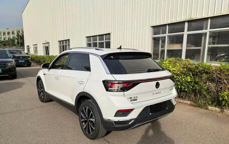 Volkswagen T-Roc I, 2025 год, 2 073 000 рублей, 6 фотография