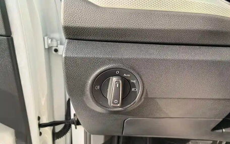 Volkswagen T-Roc I, 2025 год, 2 073 000 рублей, 11 фотография