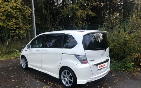 Honda Freed I, 2012 год, 1 050 000 рублей, 12 фотография