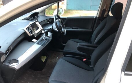 Honda Freed I, 2012 год, 1 050 000 рублей, 22 фотография