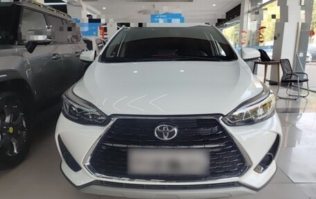 Toyota Yaris XP150 рестайлинг, 2021 год, 990 325 рублей, 2 фотография