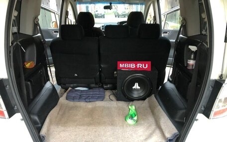 Honda Freed I, 2012 год, 1 050 000 рублей, 19 фотография