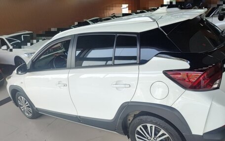 Toyota Yaris XP150 рестайлинг, 2021 год, 990 325 рублей, 4 фотография