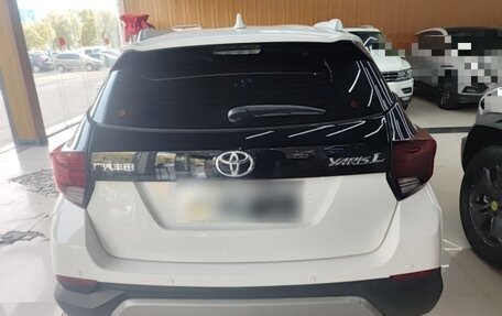 Toyota Yaris XP150 рестайлинг, 2021 год, 990 325 рублей, 5 фотография