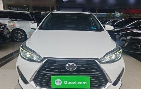 Toyota Yaris XP150 рестайлинг, 2022 год, 1 110 325 рублей, 2 фотография