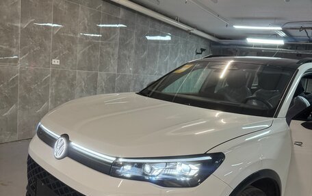 Volkswagen Tiguan, 2025 год, 4 850 000 рублей, 29 фотография