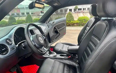 Volkswagen Beetle, 2019 год, 1 240 999 рублей, 7 фотография