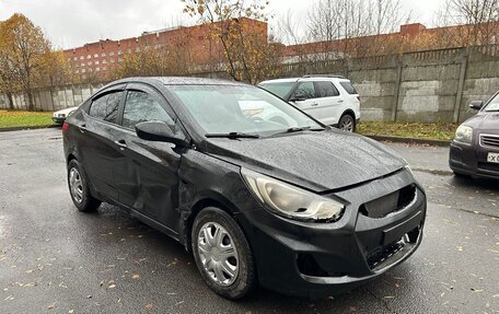 Hyundai Solaris II рестайлинг, 2013 год, 265 000 рублей, 1 фотография