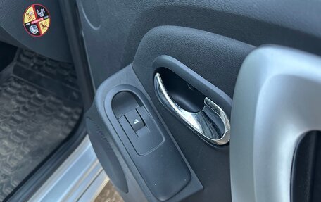 Nissan Terrano III, 2015 год, 1 500 000 рублей, 23 фотография