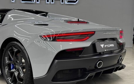 Maserati MC20, 2023 год, 32 994 000 рублей, 17 фотография