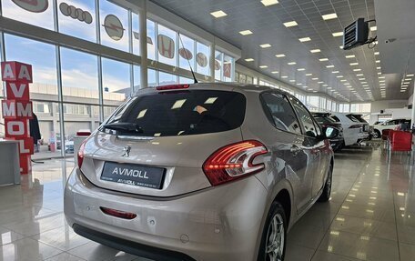 Peugeot 208 II, 2014 год, 735 000 рублей, 7 фотография