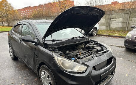 Hyundai Solaris II рестайлинг, 2013 год, 265 000 рублей, 12 фотография