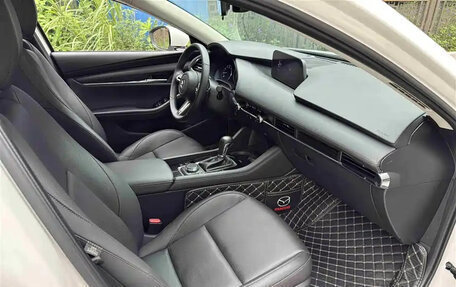 Mazda 3, 2023 год, 2 104 000 рублей, 16 фотография