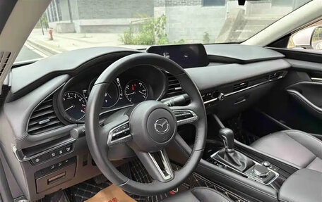 Mazda 3, 2023 год, 2 104 000 рублей, 12 фотография