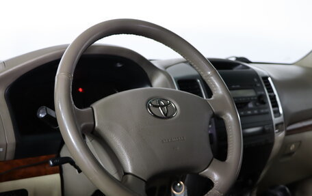 Toyota Land Cruiser Prado 120 рестайлинг, 2006 год, 2 049 990 рублей, 9 фотография