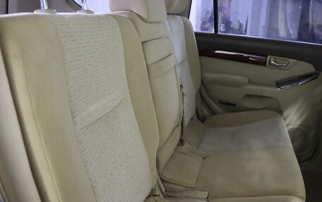 Toyota Land Cruiser Prado 120 рестайлинг, 2006 год, 2 049 990 рублей, 20 фотография