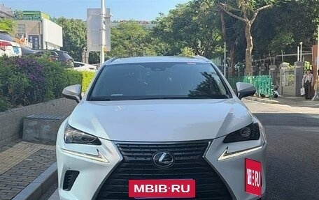 Lexus NX I, 2021 год, 2 880 000 рублей, 4 фотография