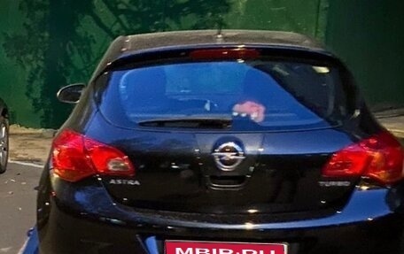 Opel Astra J, 2012 год, 750 000 рублей, 1 фотография