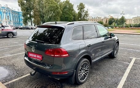 Volkswagen Touareg III, 2013 год, 2 390 000 рублей, 6 фотография
