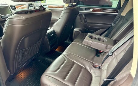 Volkswagen Touareg III, 2013 год, 2 390 000 рублей, 29 фотография