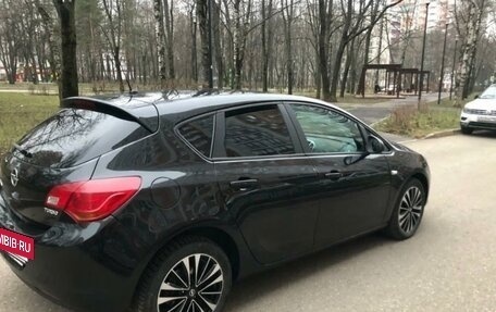 Opel Astra J, 2012 год, 750 000 рублей, 3 фотография