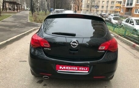 Opel Astra J, 2012 год, 750 000 рублей, 2 фотография