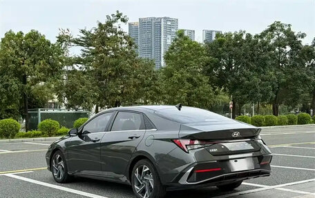 Hyundai Elantra, 2024 год, 1 815 000 рублей, 6 фотография