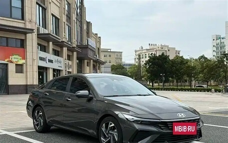 Hyundai Elantra, 2024 год, 1 815 000 рублей, 3 фотография