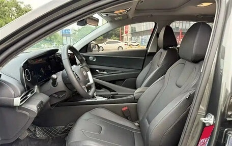 Hyundai Elantra, 2024 год, 1 815 000 рублей, 7 фотография