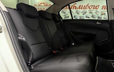 Peugeot 408 I рестайлинг, 2012 год, 649 000 рублей, 12 фотография