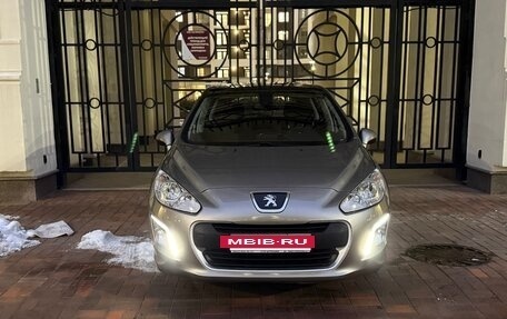 Peugeot 308 II, 2013 год, 795 000 рублей, 3 фотография