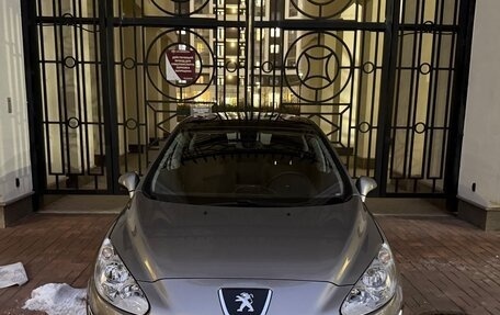 Peugeot 308 II, 2013 год, 795 000 рублей, 4 фотография