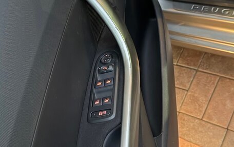 Peugeot 308 II, 2013 год, 795 000 рублей, 14 фотография