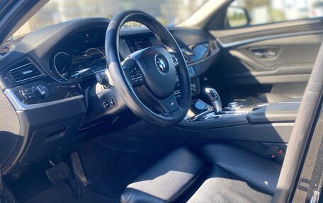 BMW 5 серия, 2010 год, 2 100 000 рублей, 12 фотография