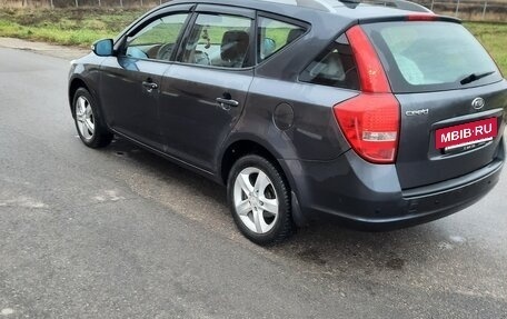 KIA cee'd I рестайлинг, 2011 год, 890 000 рублей, 4 фотография