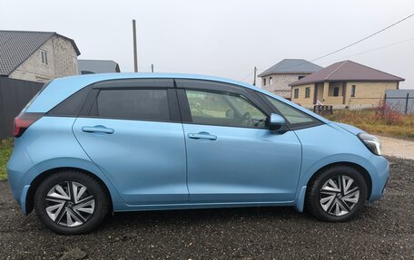 Honda Fit, 2021 год, 1 550 000 рублей, 6 фотография