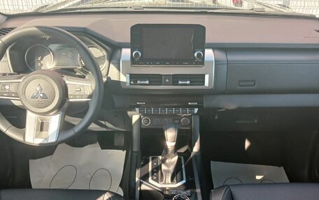 Mitsubishi L200, 2025 год, 5 990 000 рублей, 6 фотография