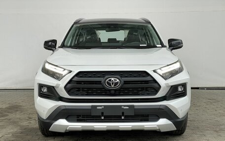 Toyota RAV4, 2025 год, 4 300 000 рублей, 2 фотография
