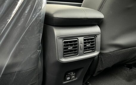 Toyota RAV4, 2025 год, 4 300 000 рублей, 14 фотография