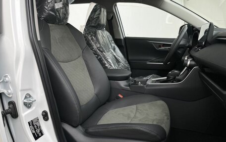 Toyota RAV4, 2025 год, 4 300 000 рублей, 28 фотография