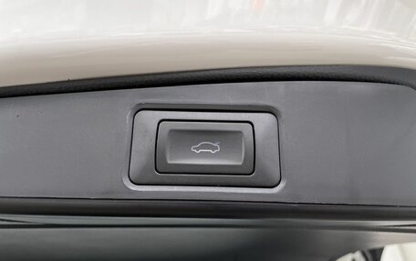 Toyota RAV4, 2025 год, 4 300 000 рублей, 32 фотография