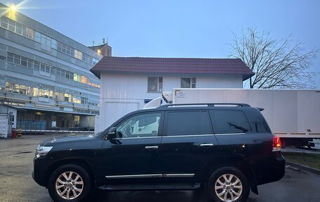 Toyota Land Cruiser 200, 2016 год, 4 700 000 рублей, 3 фотография