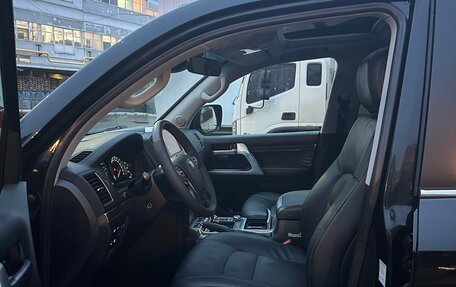 Toyota Land Cruiser 200, 2016 год, 4 700 000 рублей, 11 фотография